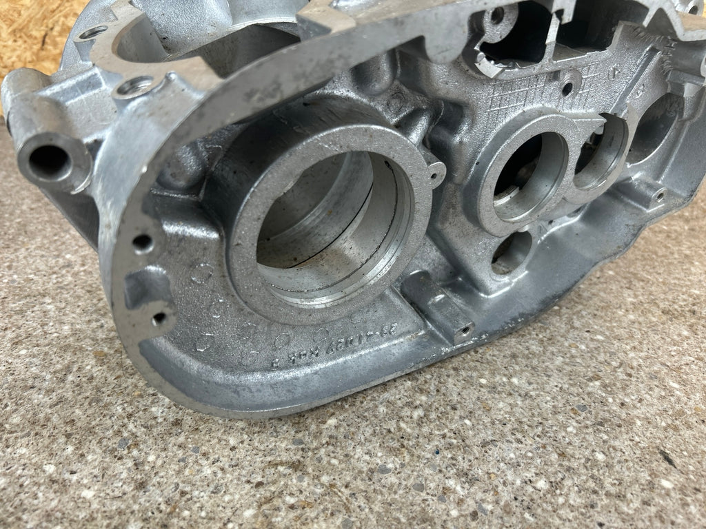 Motorgehäuse MZ ETZ 250 251 Neu Lagerware DDR