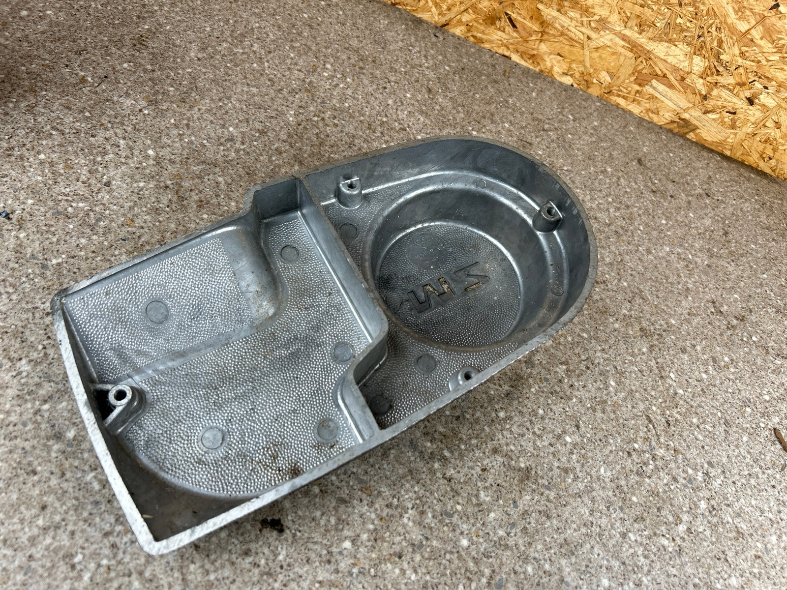 Lichtmaschinendeckel MZ ETZ 251 DDR