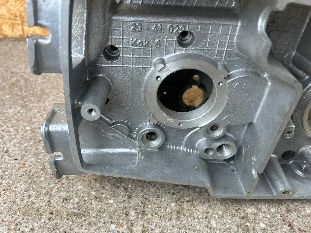 Motorgehäuse MZ ETZ 250 251 Neu Lagerware DDR