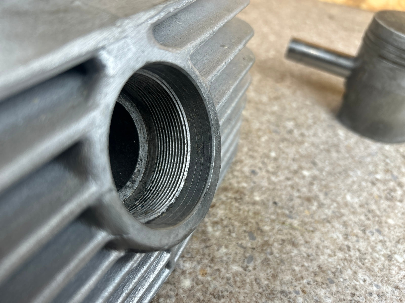 Zylinderset MZ ETZ 250 DDR Megu