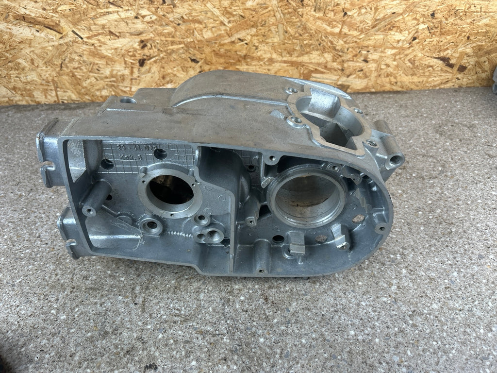 Motorgehäuse MZ ETZ 250 251 Neu Lagerware DDR