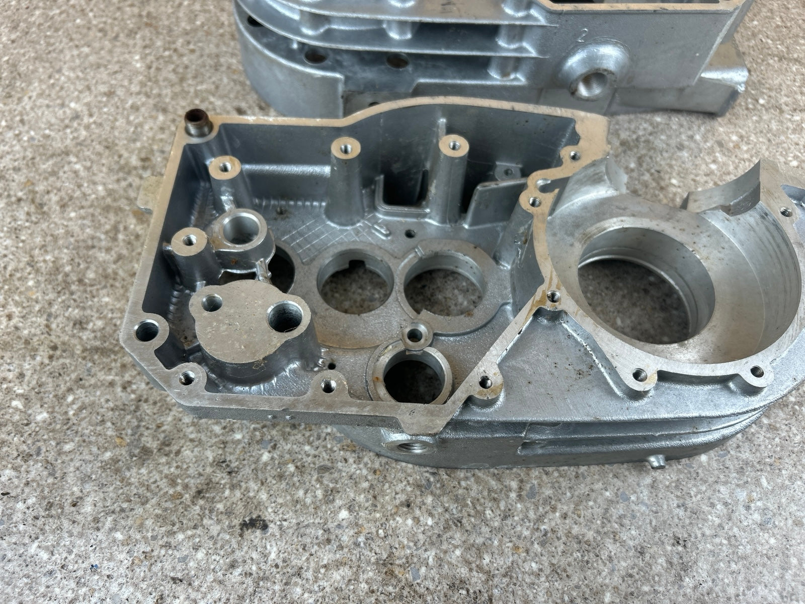 Motorgehäuse MZ ETZ 250 251 Neu Lagerware DDR