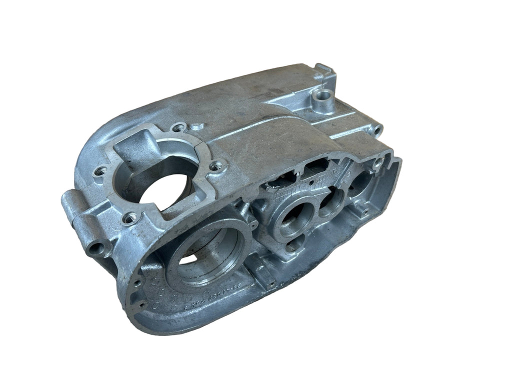 Motorgehäuse MZ ETZ 250 251 Neu Lagerware DDR