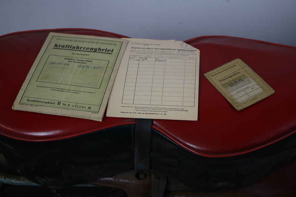 Jawa 250 Typ 353 kaufen (1971) – Scheunenfund, Brief & Motornummer passend, DDR-Brief, Originalzustand