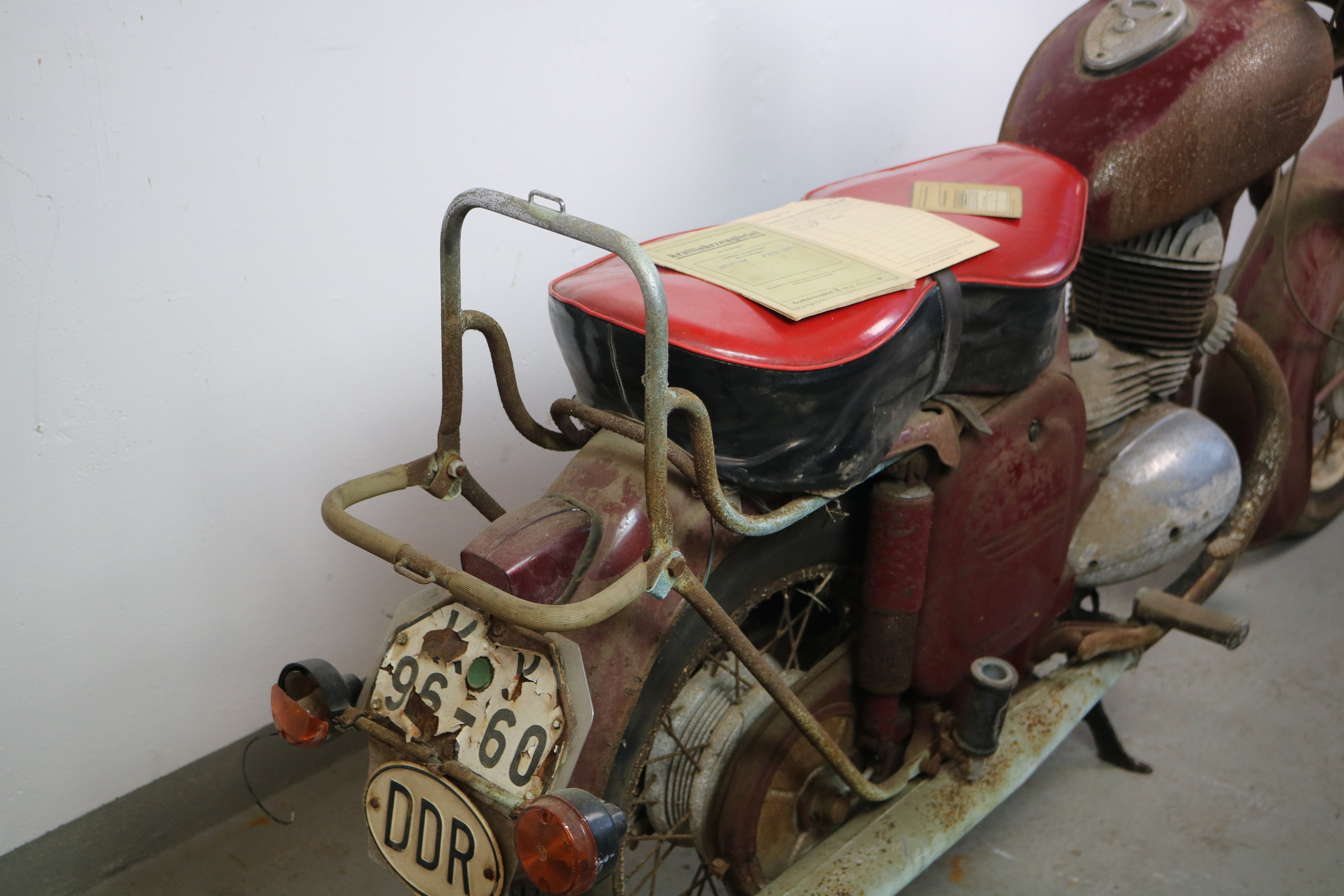 Jawa 250 Typ 353 kaufen (1971) – Scheunenfund, Brief & Motornummer passend, DDR-Brief, Originalzustand