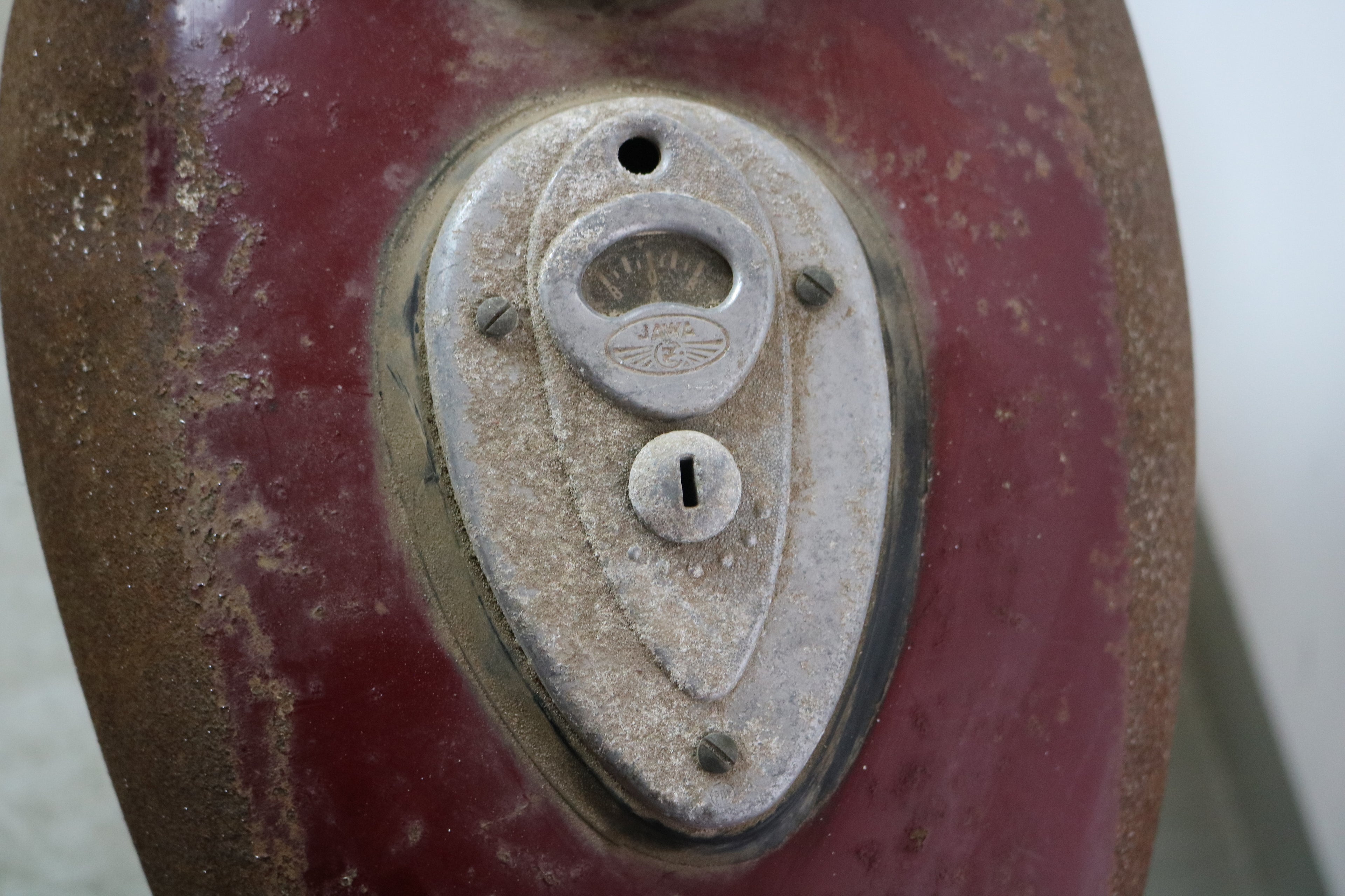 Jawa 250 Typ 353 kaufen (1971) – Scheunenfund, Brief & Motornummer passend, DDR-Brief, Originalzustand