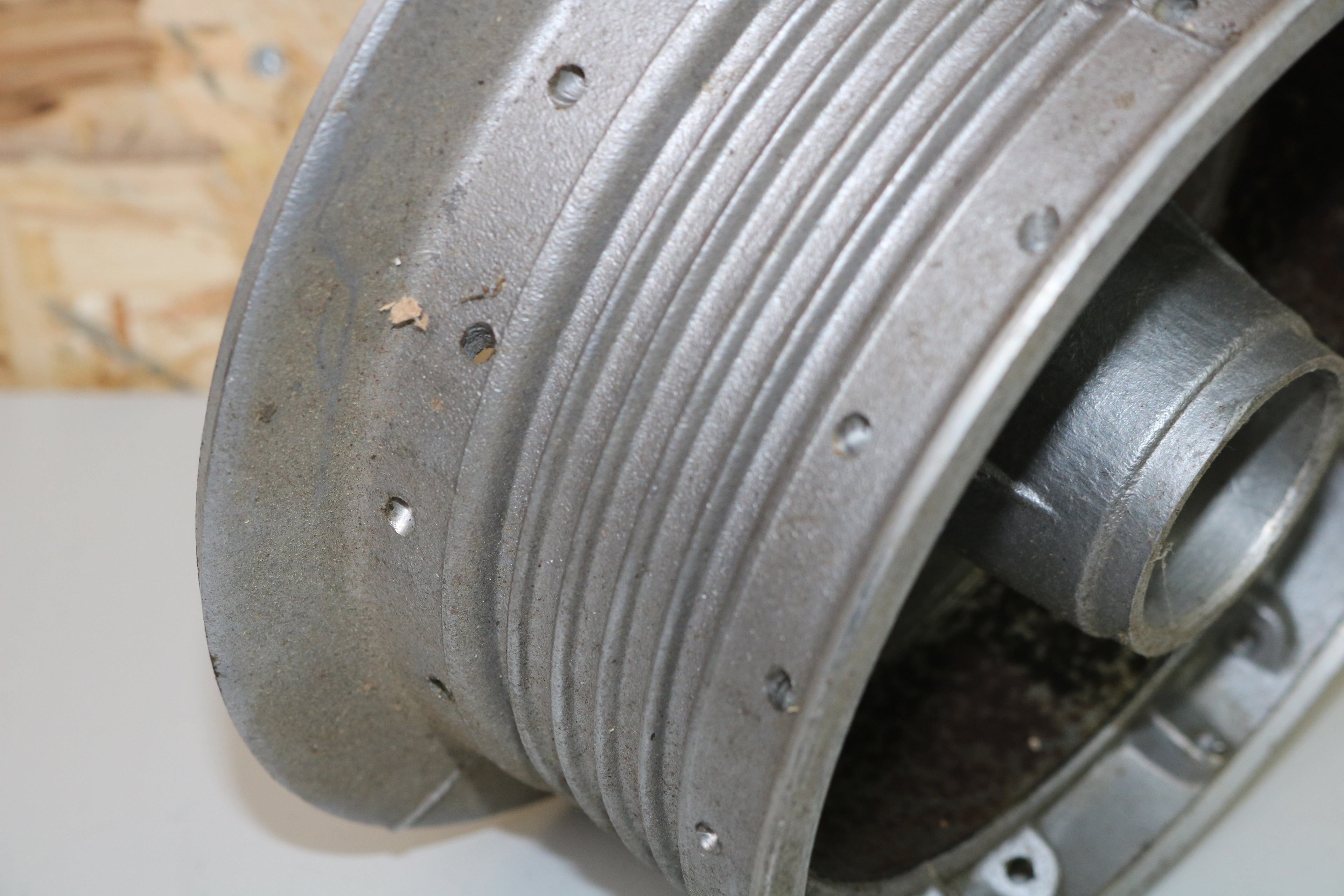 Radnabe hinten MZ ES TS 125 150 NEU Original DDR
