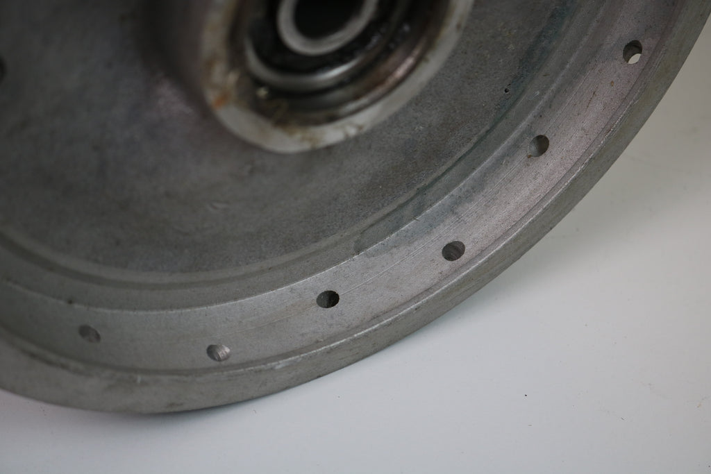 Radnabe vorne MZ ES 175 250 300 Geländesport Original DDR