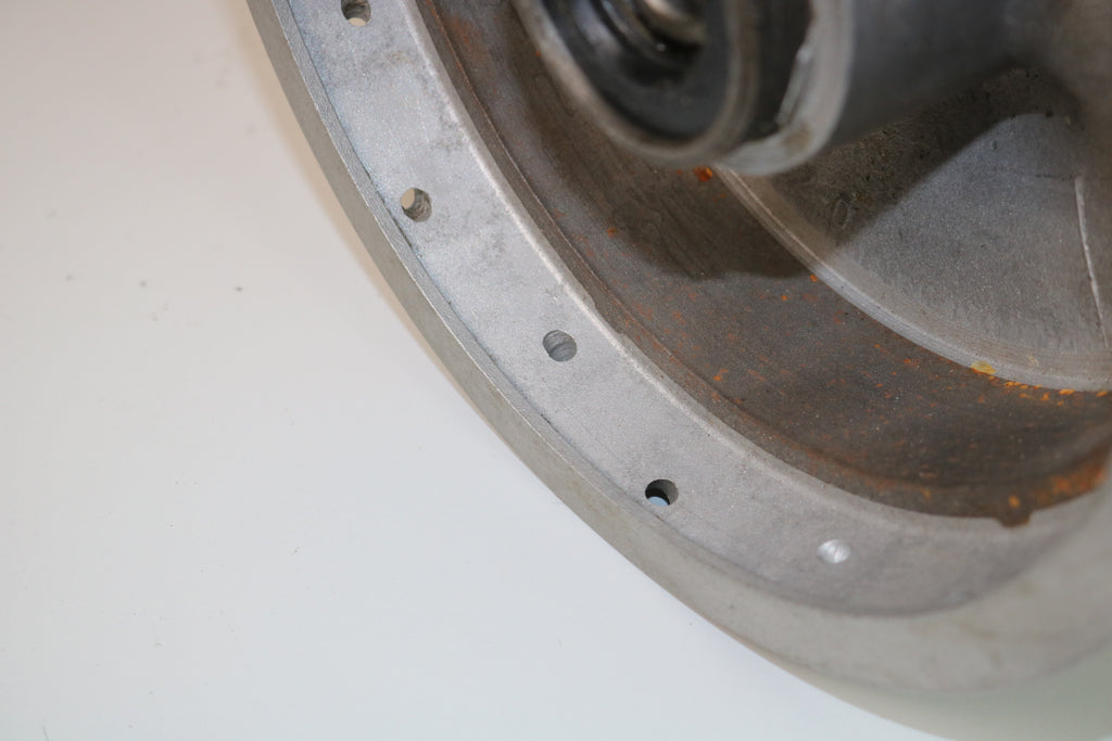 Radnabe vorne MZ ES 175 250 300 Geländesport Original DDR