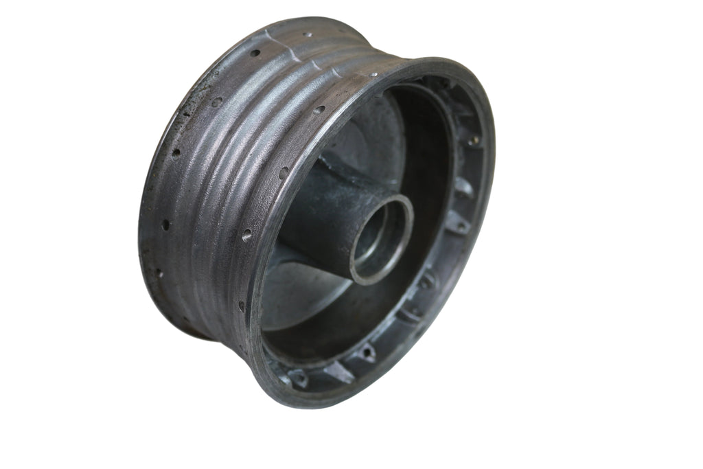 Radnabe vorne MZ ETZ 125 150 Original DDR