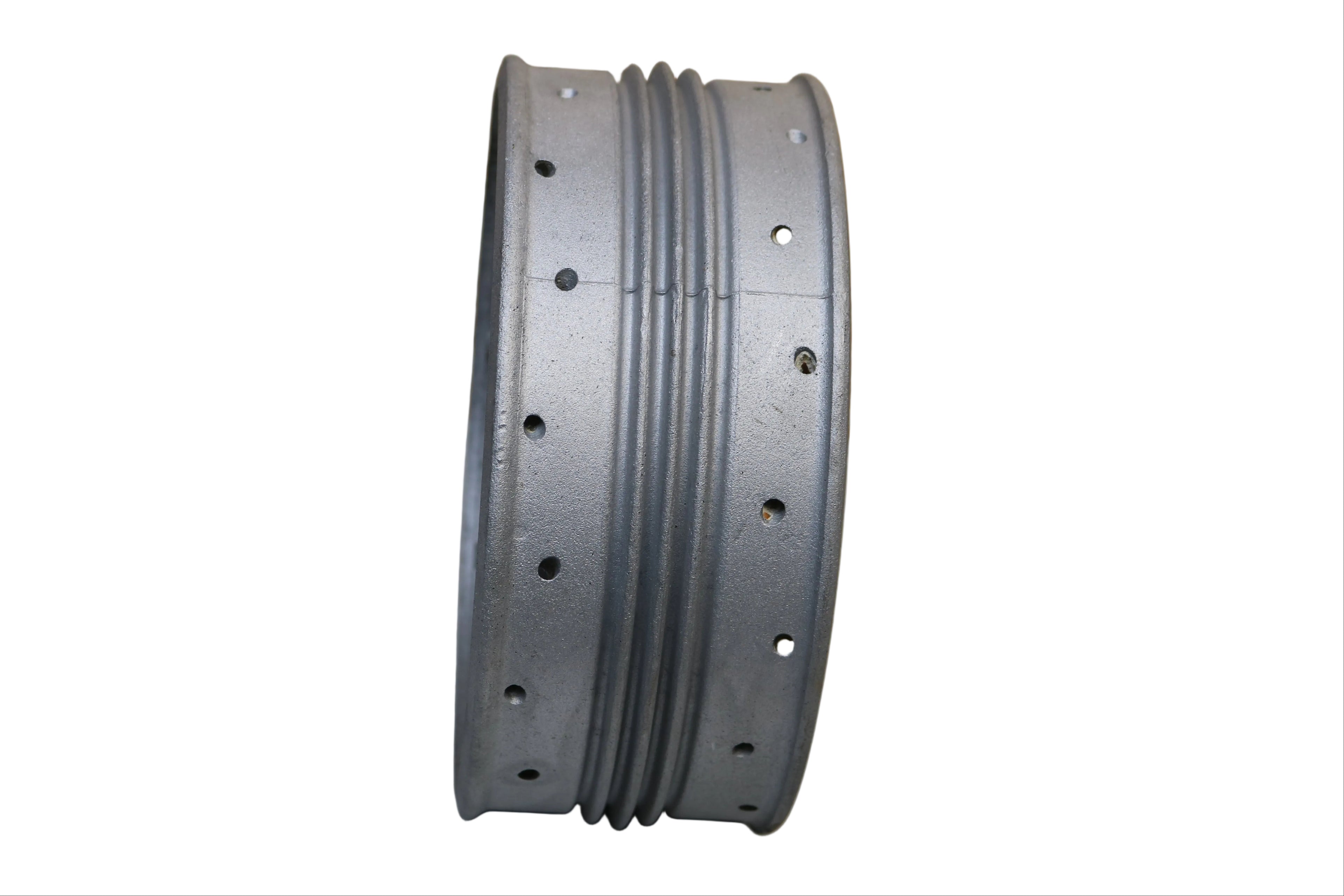 Radnabe vorne MZ TS 125 150 frühe Ausführung original DDR