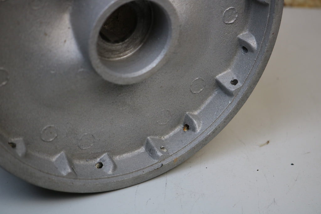 Radnabe vorne MZ TS 125 150 frühe Ausführung original DDR