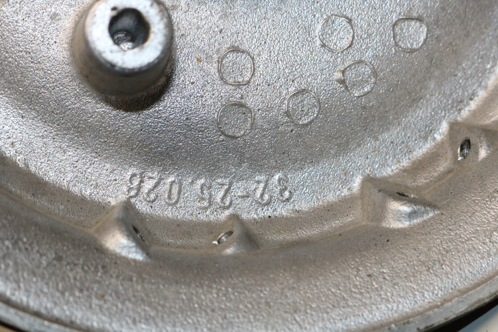Radnabe hinten MZ ETZ 125 150 Original DDR