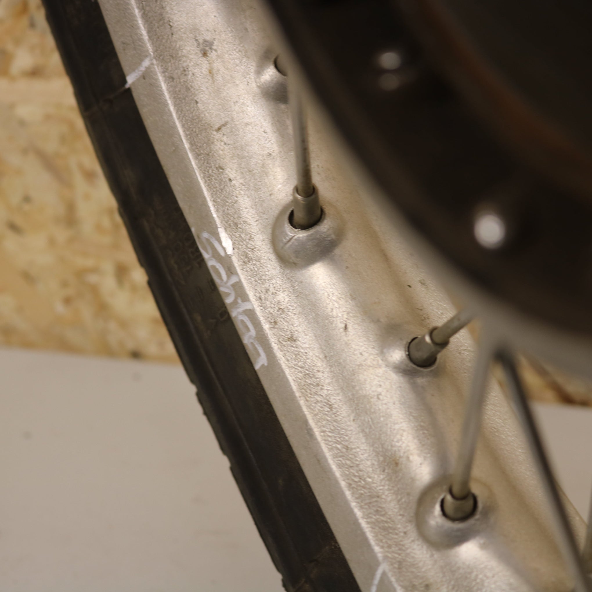 MZ ETZ 125/150 Vorderrad 1,6x18 Zoll – Original DDR