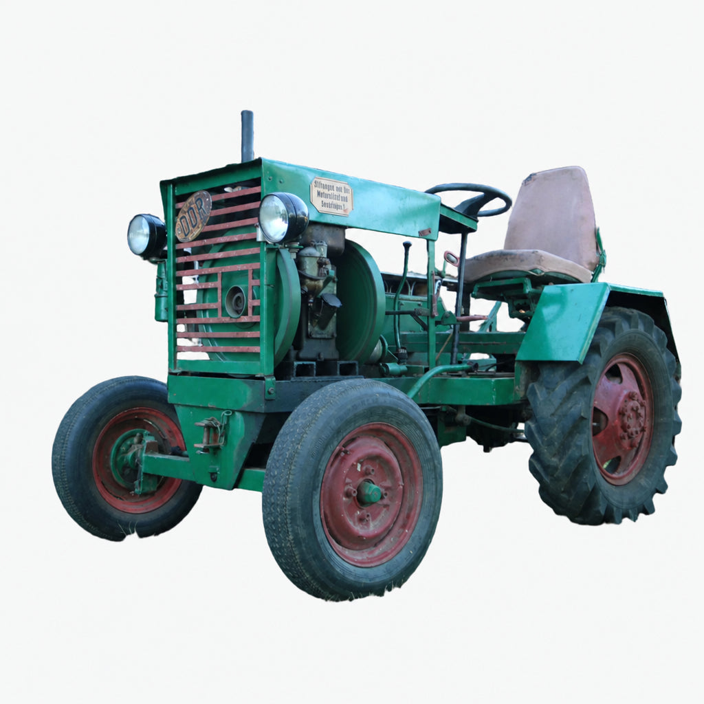 Eigenbau-Traktor mit Cunewalde 1H65 Wasserverdampfer Diesel, Robur LO Hinterachse, K30 Getriebe