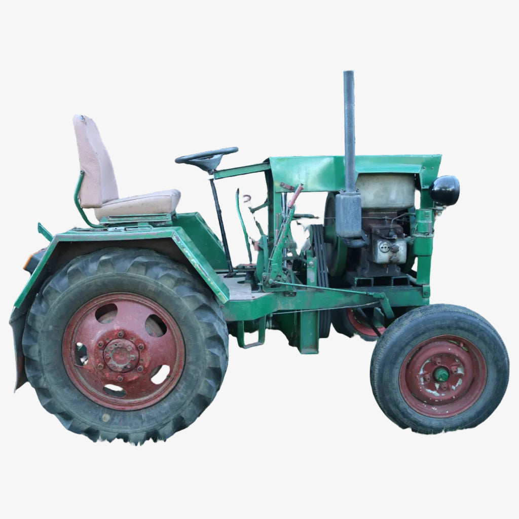 Eigenbau-Traktor mit Cunewalde 1H65 Wasserverdampfer Diesel, Robur LO Hinterachse, K30 Getriebe