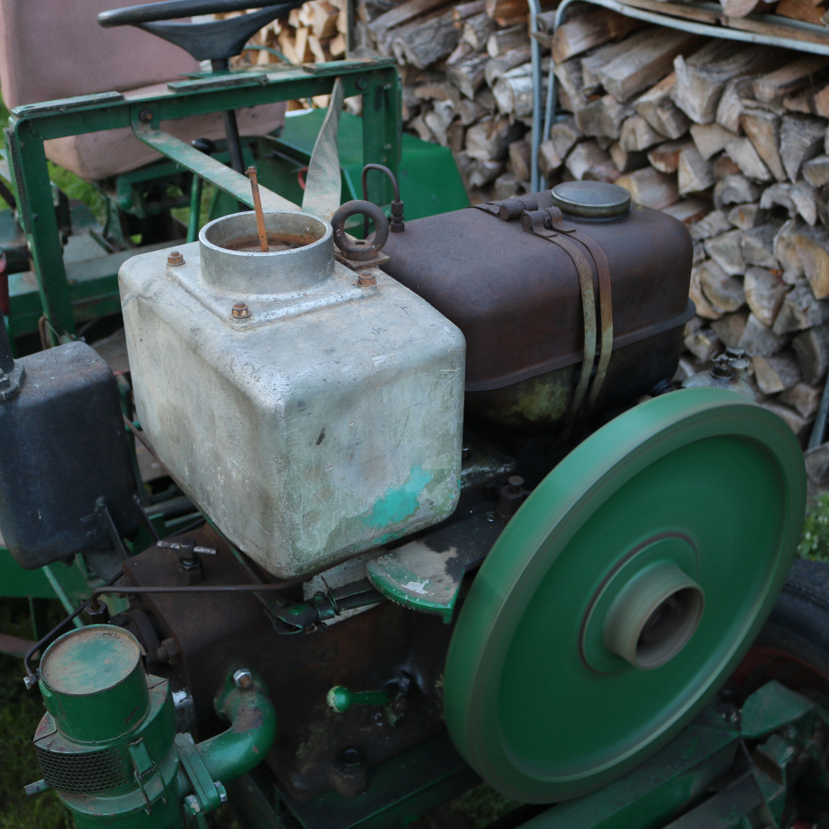 Eigenbau-Traktor mit Cunewalde 1H65 Wasserverdampfer Diesel, Robur LO Hinterachse, K30 Getriebe