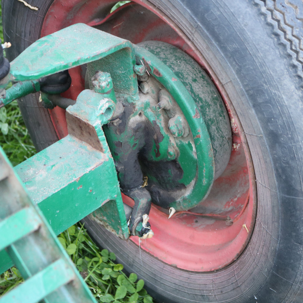 Eigenbau-Traktor mit Cunewalde 1H65 Wasserverdampfer Diesel, Robur LO Hinterachse, K30 Getriebe