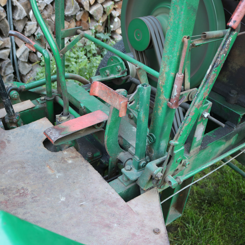 Eigenbau-Traktor mit Cunewalde 1H65 Wasserverdampfer Diesel, Robur LO Hinterachse, K30 Getriebe