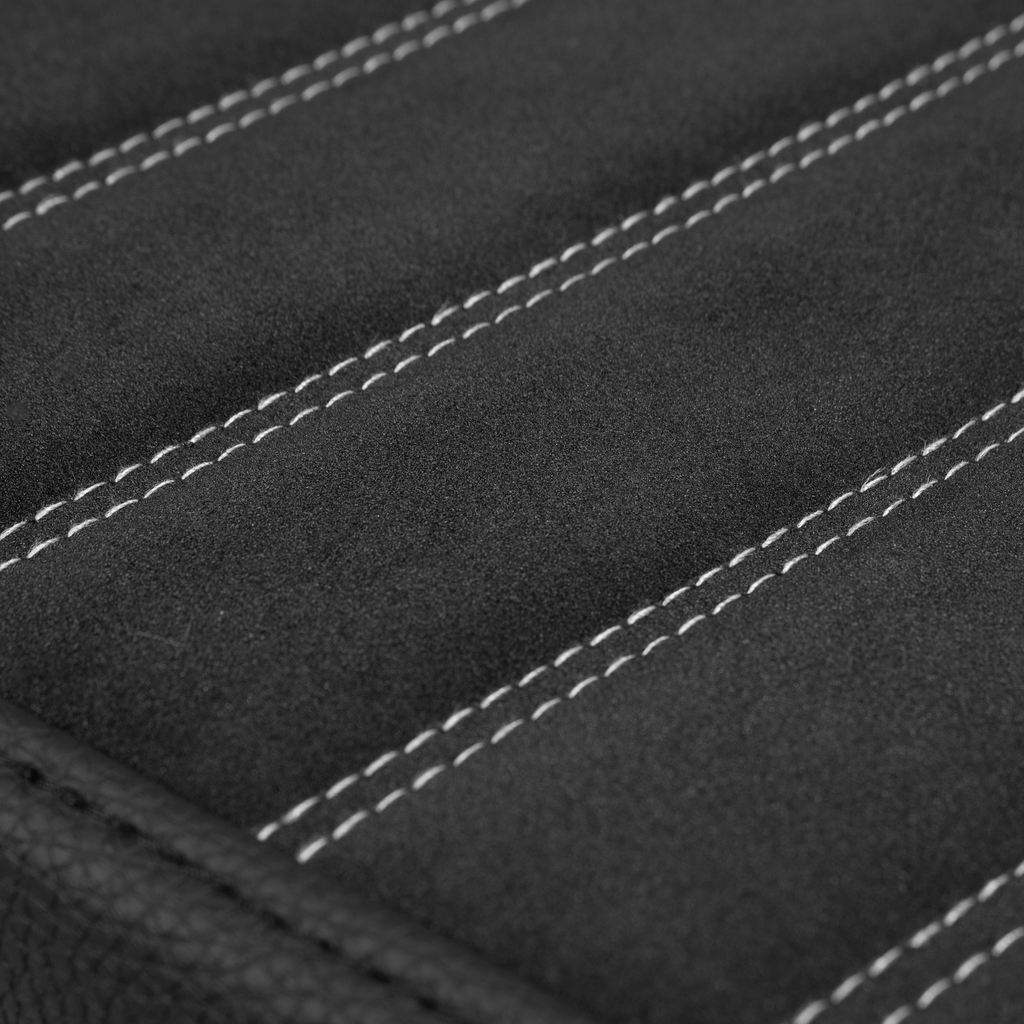 Custom Sitzbank durchgehend flach – Quernähte Weiß | passend für Simson S50/S51/S70
