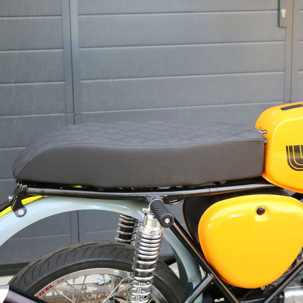 Simson Custom Sitzbank hoch Raute – Aufbau Schichten Verbundschaum